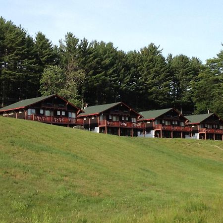 Swiss Chalets Village Inn North Conway Dış mekan fotoğraf